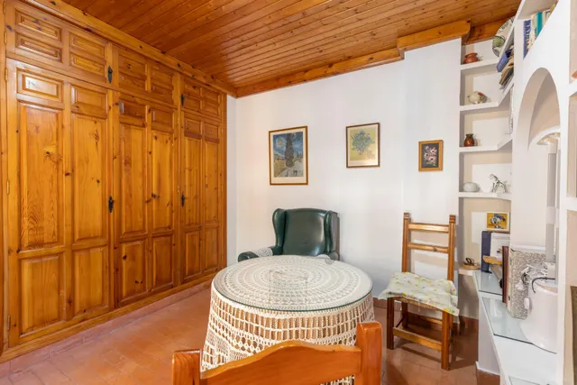 Impresionante chalet en Los Rebites!!! Con 1667 M2 de parcela. — 38