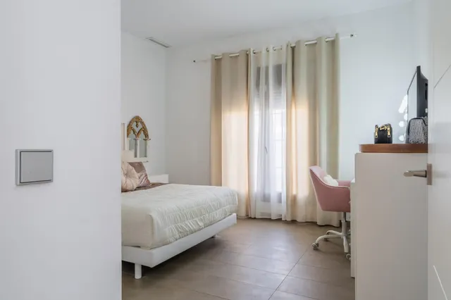 ESPECTACULAR CHALET EN CHICLANA — 31