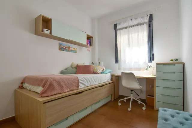 APARTAMENTO TEMPORAL EN LA PLAYA DE PUZOL — 28