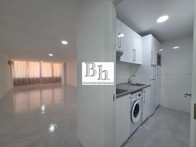 INMOBILIARIA BLANHOGAR VENDE LOCAL EN TORREMOLINOS — 6