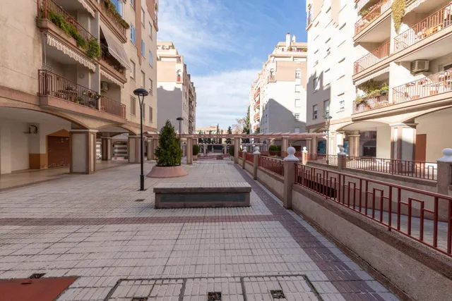 MODERNO ESTUDIO TIPO LOFT EN URBANIZACIÓN VILLA PINEDA - ZONA VILLAREJO — 23