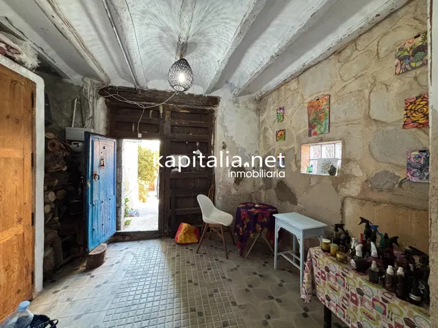 Amplia casa de pueblo en Alcalá — 39