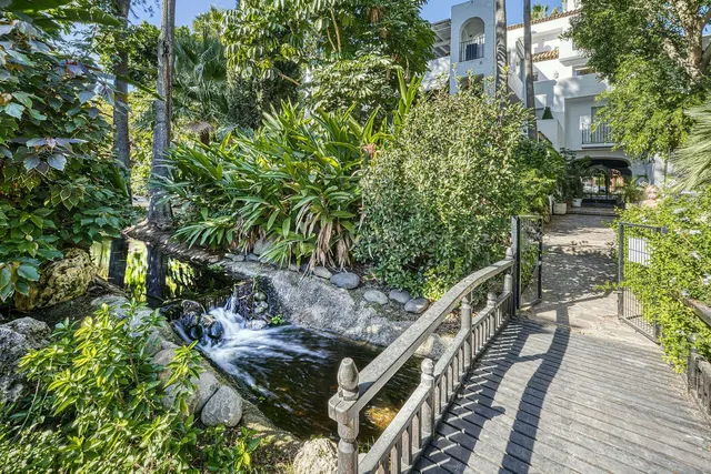 Ático Dúplex 4 habitaciones 279m² en venta - Whater Gardens - foto 4