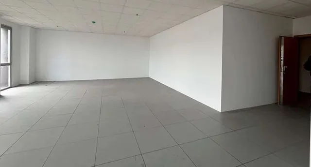 CONJUNTO DE 3 OFICINAS EN LA TORRE DE LA ROSALEDA — 10