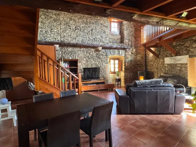 Casa de pueblo en Rabòs, Alt Empordà. - foto 4