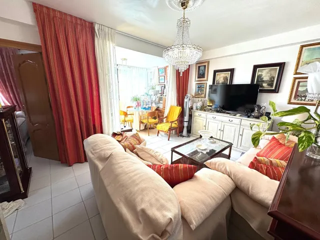Amplia Vivienda de 4 habitaciones — 4