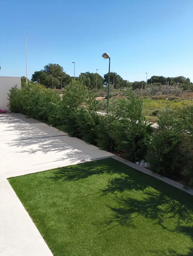 Villa de una sola planta con 3 dormitorios y piscina privada en el campo de golf(Pilar de la Horadada) — 29