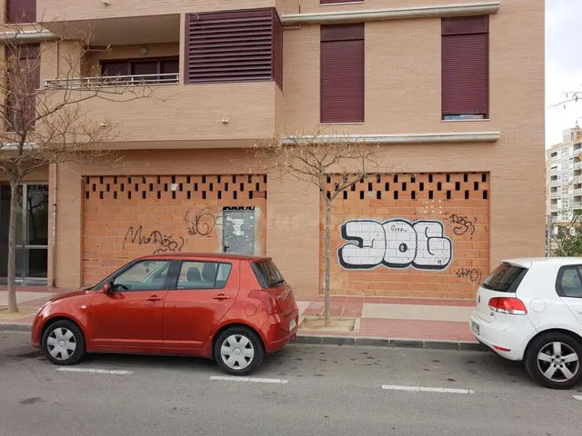 Bajo de más de 200 m2 en Murcia (Juan Carlos 1º) Ref.3122 - foto 4