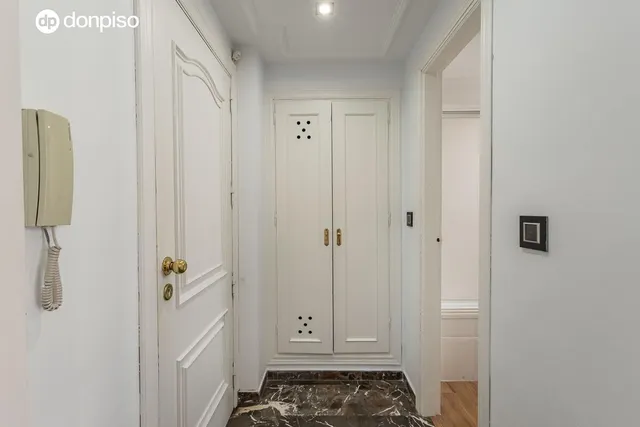 PISO CON LICENCIA TURISTICA EN CALLE NAVAS — 13