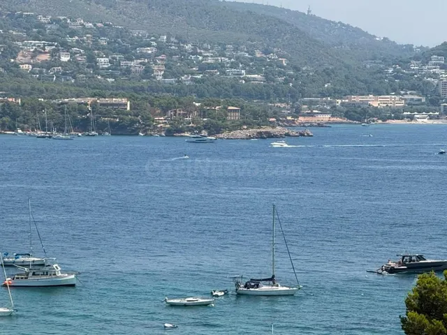 Espectacular vista al mar – Apartamento reformado de alta gama — 31