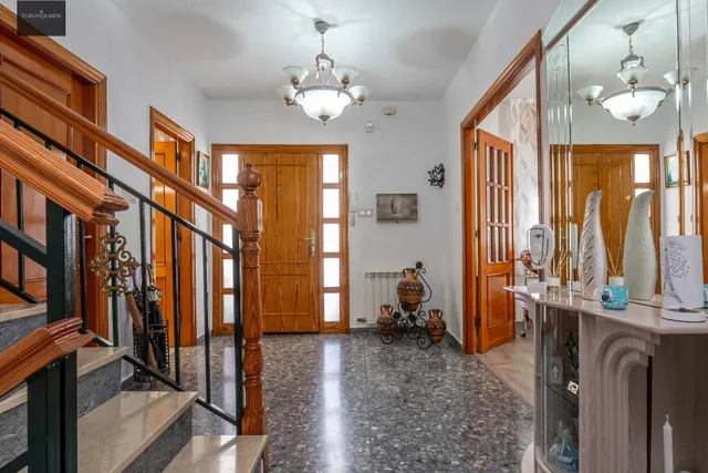 MAGNIFICA CASA EN LAS GABIAS — 24