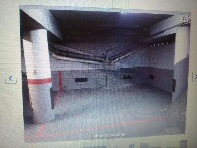 A Manresa. Zona ctra de vic- Estació d´autobusos. Lloguem 2 