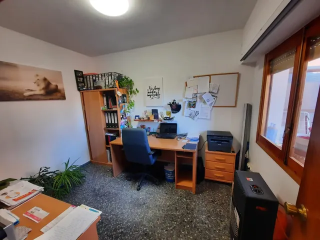 VIVIENDA CON GARAJE — 14