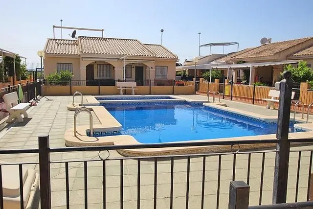 Bungalow 2 habitaciones 86m² en venta - Urbanizaciones — 20