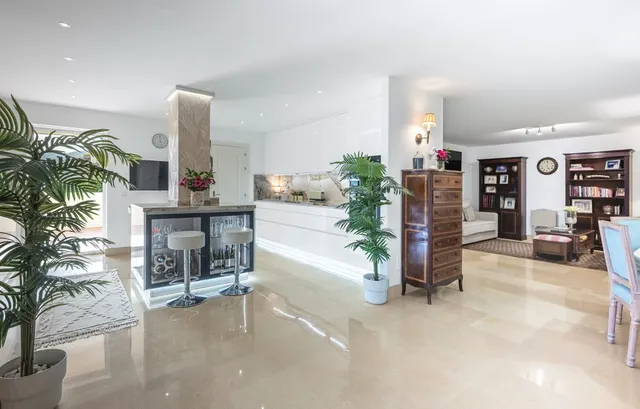 Apartamento 2 habitaciones 255m² en venta - El Madroñal — 28