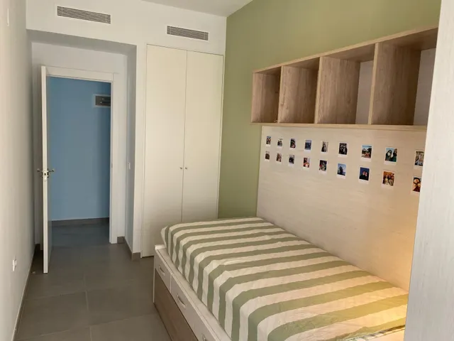 Alquiler de Piso 3 Dormitorios 2 Baños Vista al Mar — 32