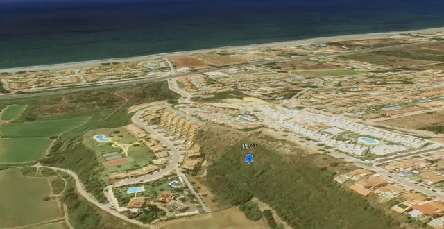 Parcela 16000m² en venta - Costa del Sol — 3