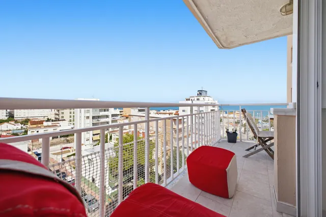 Vive entre el mar y la montaña! espectacular apartamento esquinero y totalmente exterior en la playa de Piles! — 23