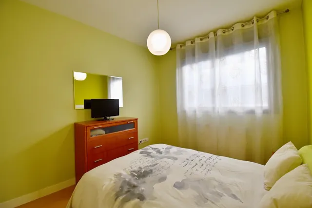 Soto del HENARES - 3 habitaciones, 2 baños, 2 plazas de garaje, piscina y trastero. — 37