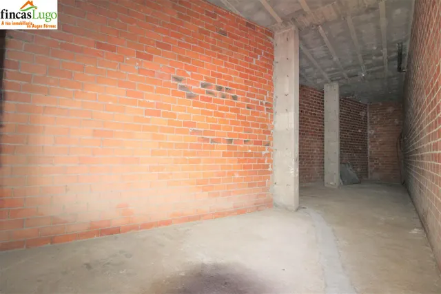 LOCAL COMERCIAL EN OBRA — 3