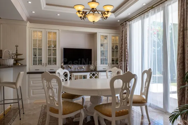 Chalet 4 habitaciones 450m² en venta - Marbella — 5