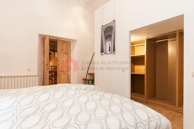 Vivienda con terraza en Santa Caterina i la Ribera con rentabilidad — 25
