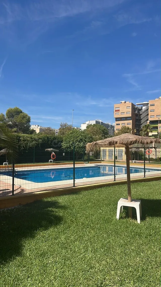 HABITACIÓN EN ALQUILER – TEATINOS- 575€ - YA DISPONIBLE — 3