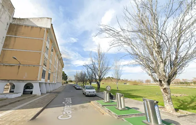 Piso de 119 m2 en Constantí, vacío y libre de ocupantes. — 2