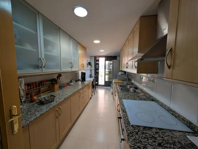 Amplio y Luminoso Piso en Residencial de Alfahuir Sant Llorenç, Valencia — 6
