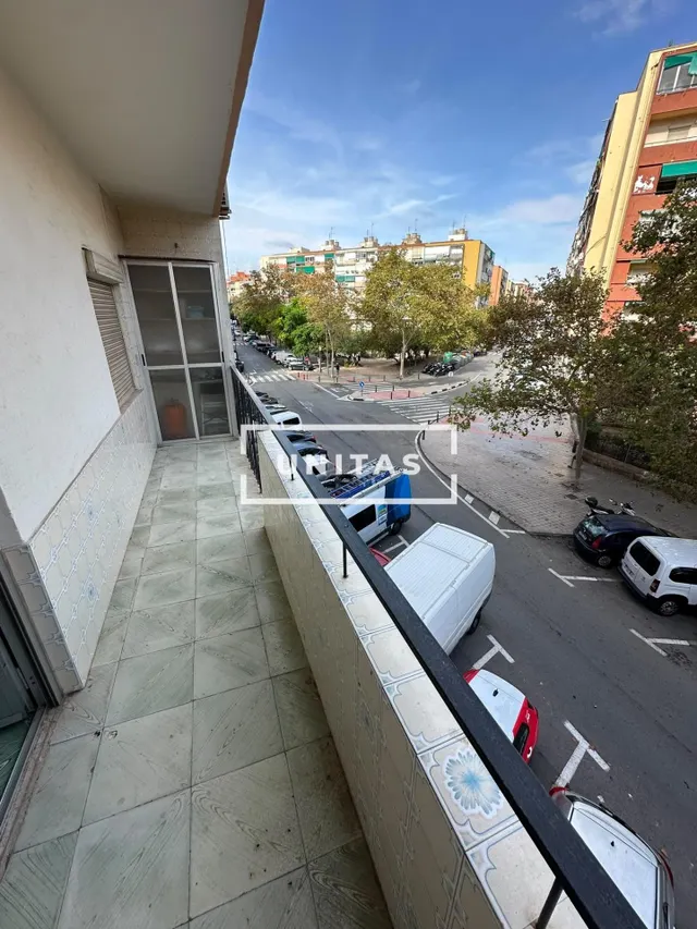 Oportunidad de Inversión, 2º Planta con Ascensor. — 11