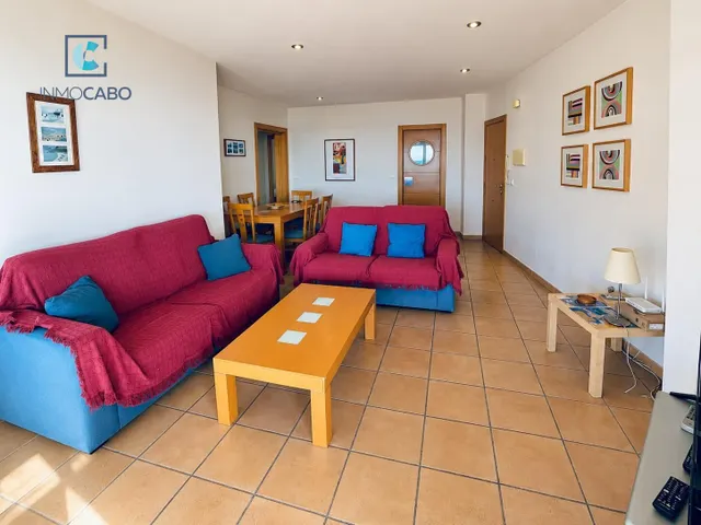 VIVIENDA CON TERRAZA, VISTAS AL MAR Y GARAJE EN LAS ROCALLAS — 14
