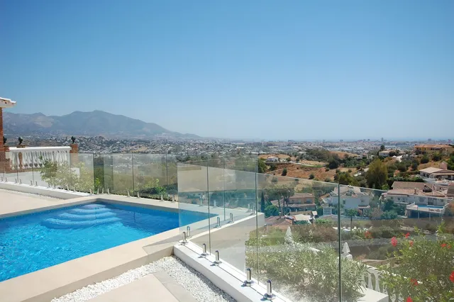 Chalet 3 habitaciones 241m² en venta - Riviera del sol - foto 5