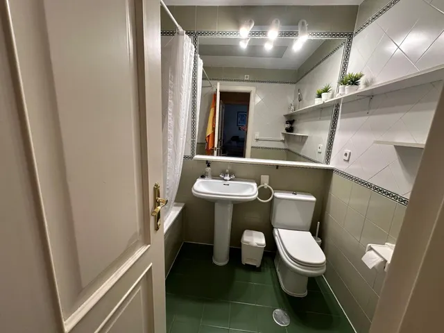 PISO CON LICENCIA TURISTICA — 27