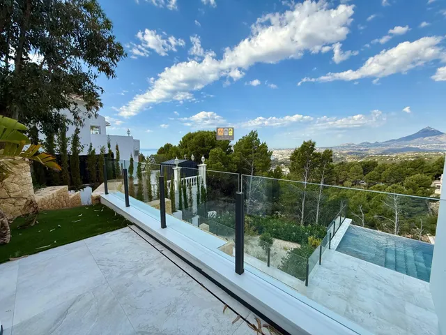FANTÁSTICA VILLA DE OBRA NUEVA EN ALTEA HILLS — 37