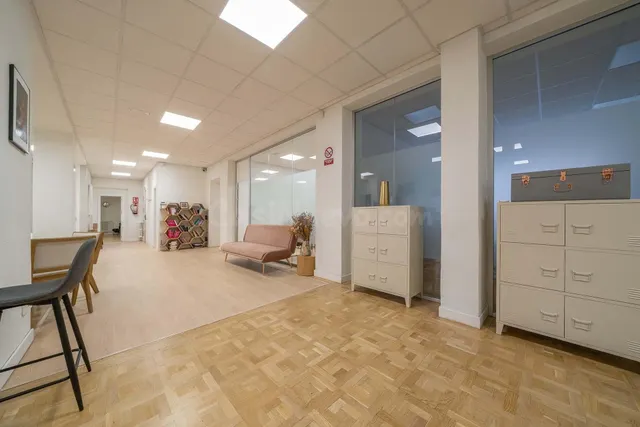 AMPLIA Y LUMINOSO OFICINA DE 390 M2 EN EL VISO - foto 3
