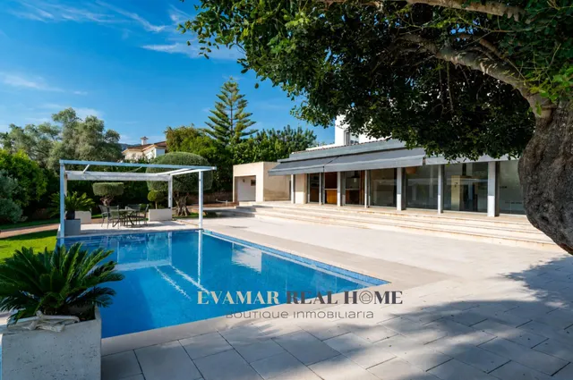 CHALET UNIFAMILIAR CON PISCINA DESBORDANTE Y VISTAS A LA SERRA DE TRAMUNTANA — 6