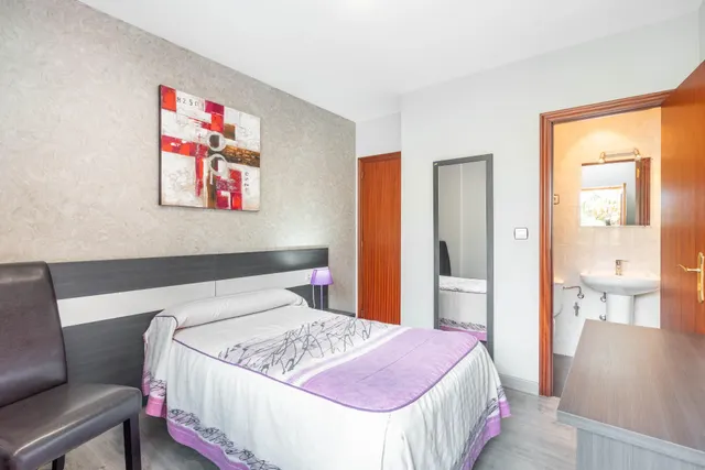 Hostal-Restaurante con magnifica casa anexa — 45
