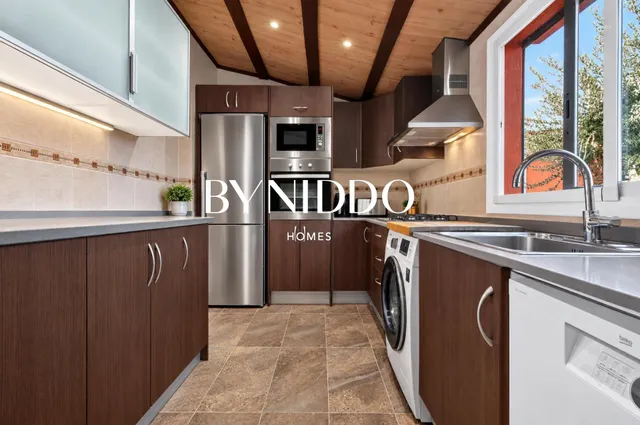 Casa independiente con jardín en Valldoreix — 37