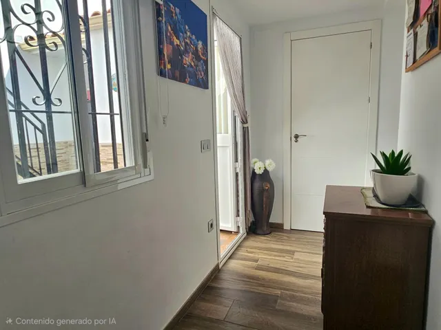 Casa practicamente nueva, toda en una planta, muy buenas calidades y con terraza de 20 m2 — 28