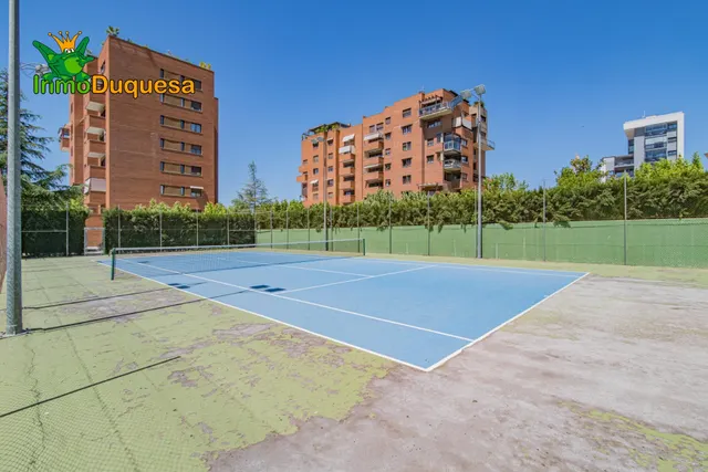 Ático duplex en zona estación de autobuses. Con 4 dormitorios y terraza ded 125 m2 — 35