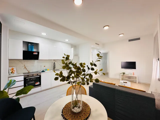 PALAMÓS: PLANTA BAJA - DÚPLEX EN MUY BUEN ESTADO, REFORMADO  - foto 4