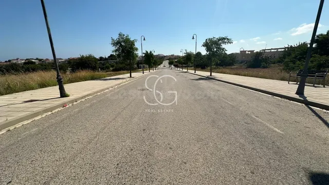 Descubre el terreno de tus sueños en El Francaset, Roda de B - foto 3