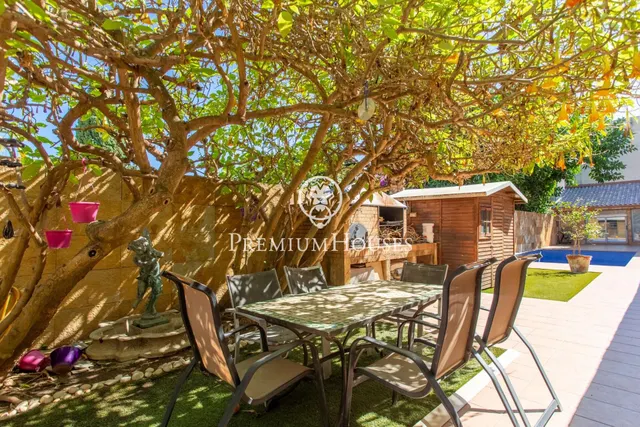 Casa de pueblo en venta en el centro de Mataró — 10