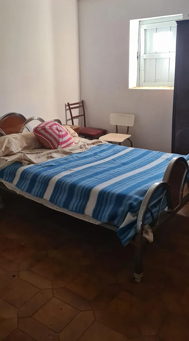 OPORTUNIDAD DE CASA Y EDIFICIO ANEXO EN JARAÍZ DE LA VERA SÓLO 62500! — 9