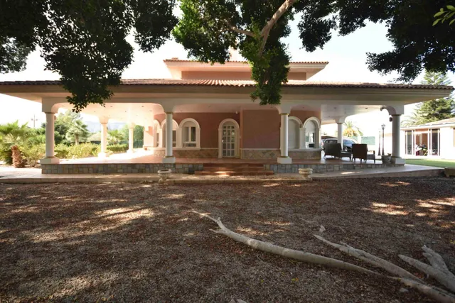 Exclusivo Chalet Independiente con Piscina Privada y Gran Parcela en Callosa de Segura — 46
