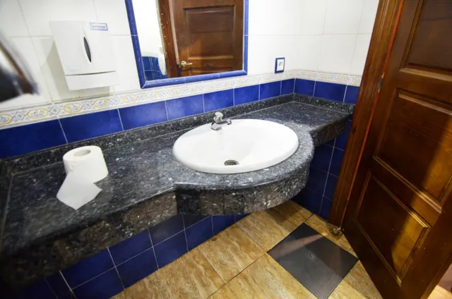 Urbis te ofrece un restaurante en venta en Aldeadávila de la Ribera, Salamanca. — 29