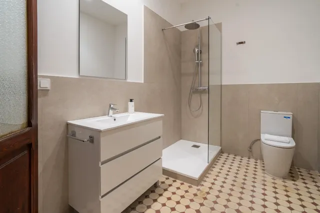 Elegancia junto al mar: fantástico piso reformado en el Cabanyal — 27