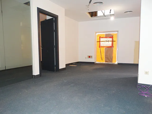 Exclusivo LOCAL COMERCIAL A PIE DE CALLE en el corazón de Arganda — 18