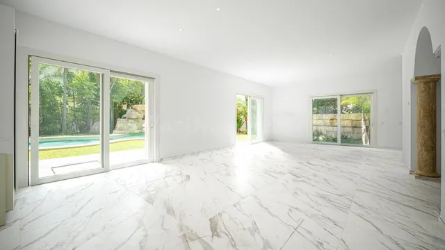 Chalet 5 habitaciones 654m² en venta - Los Monteros - foto 4