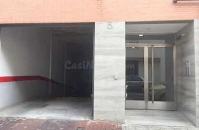 Garaje 29m² en venta - Luis Montoto - Santa Justa